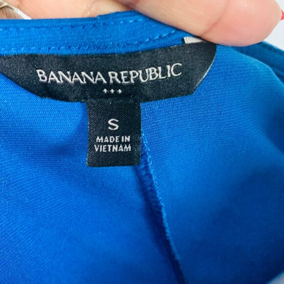 🟣🟣🟣 BANANA REPUBLIC Women's Size Small Blue Geometric High Neck Blouse - Picture 4 of 6